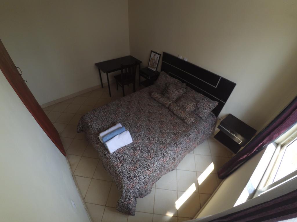 251 Budget Guest House Lege T'afo Екстер'єр фото