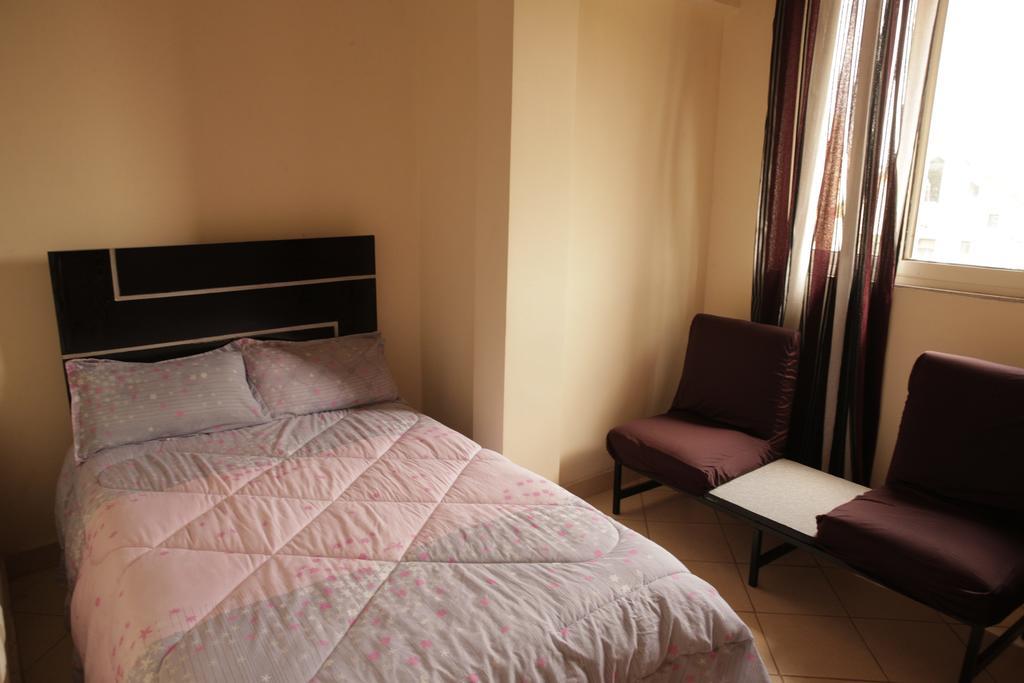 251 Budget Guest House Lege T'afo Екстер'єр фото